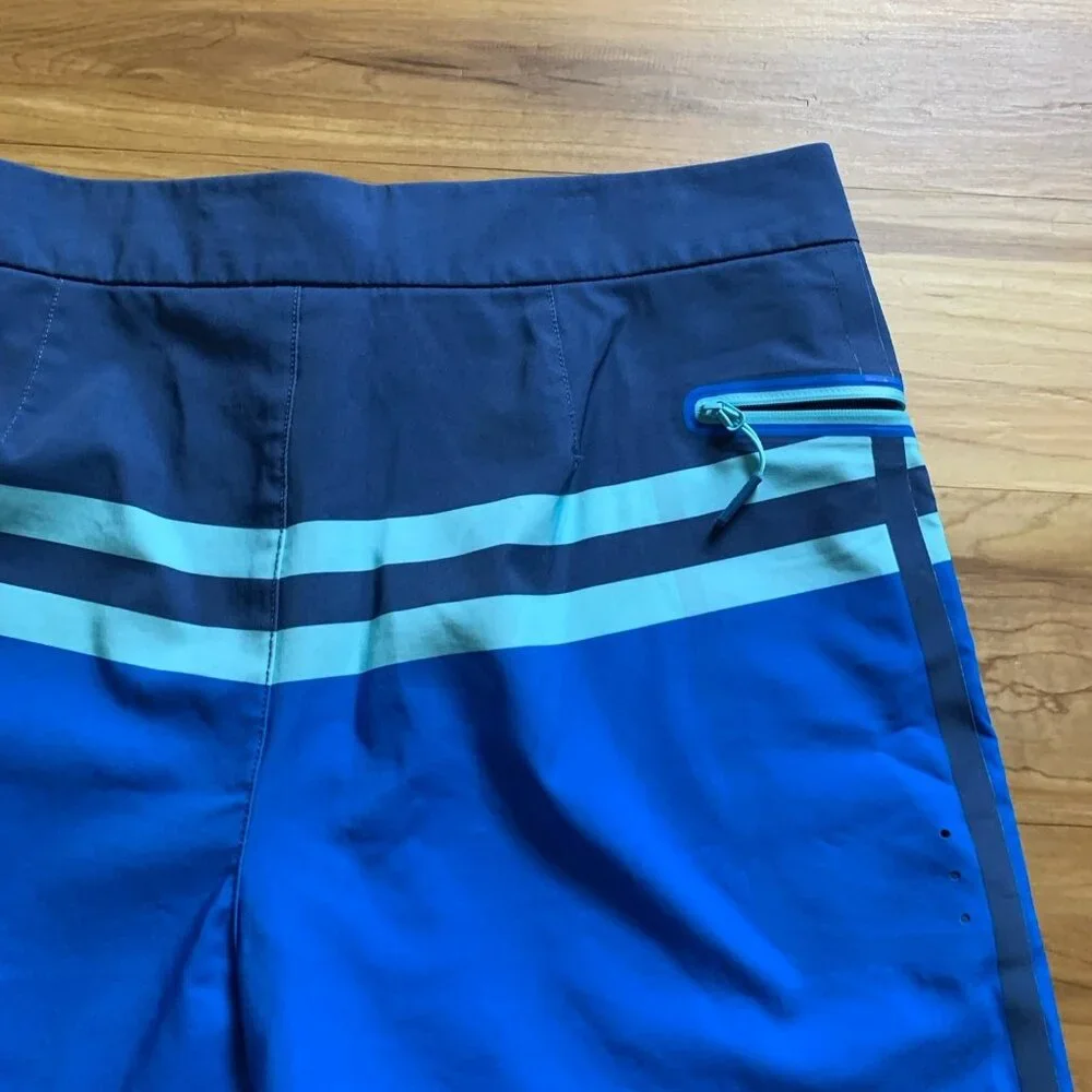 Vineyard Vines Chappy Swim Trunks Men’s Size 30 Board Shorts Blue Unlined